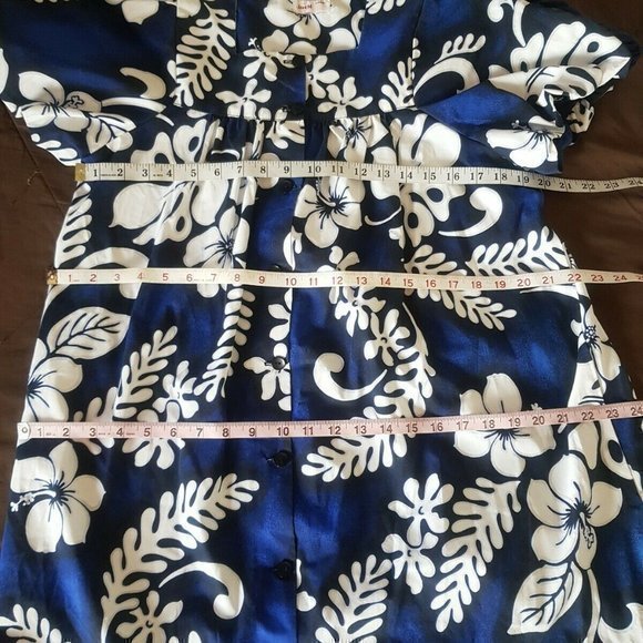 Jane M Hawaii Vintage Muumuu Dress - Picture 11 of 12